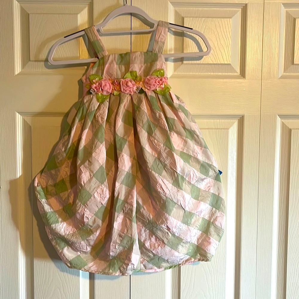 Girls dress, size 4